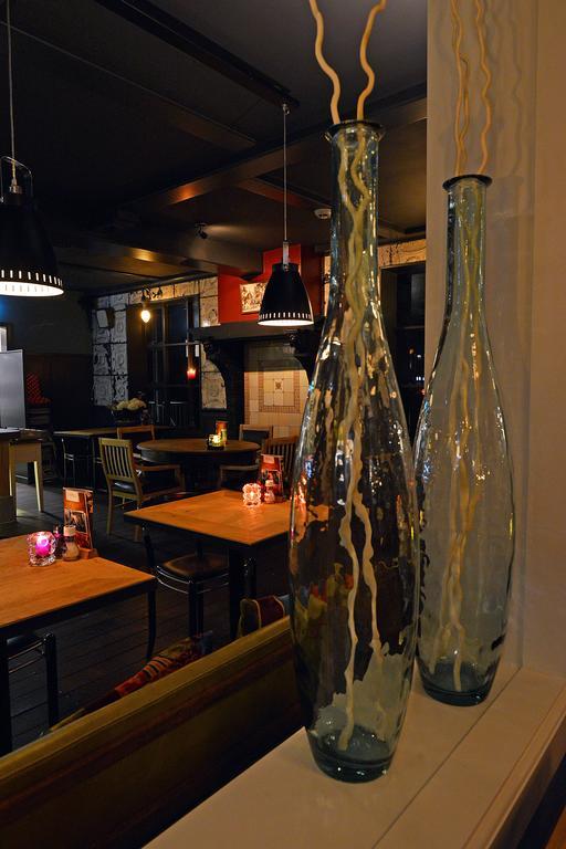 Het Kalf Cafe Brasserie Het Heerenhuis الغرفة الصورة