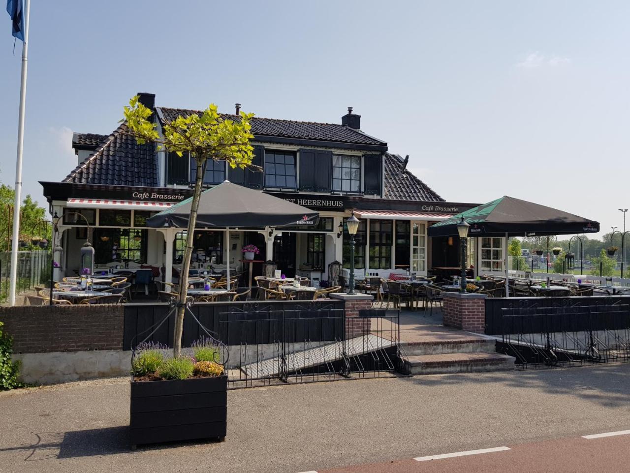Het Kalf Cafe Brasserie Het Heerenhuis المظهر الخارجي الصورة